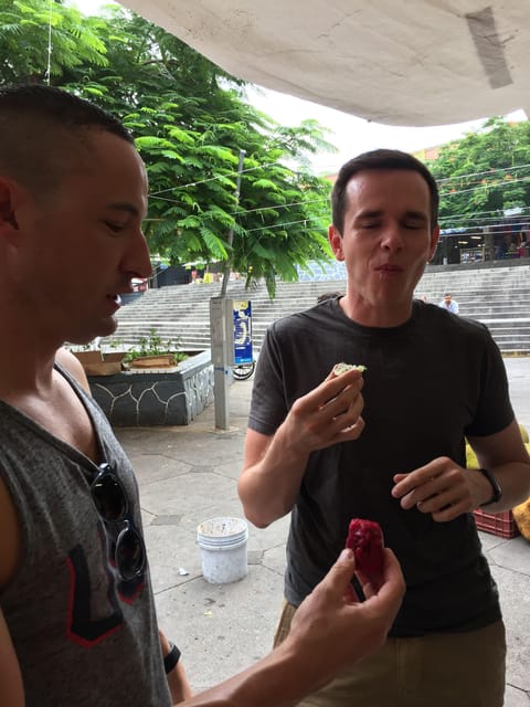 Private Market Food Tour and Architecture Sightseeing - Local Guide and Customization
