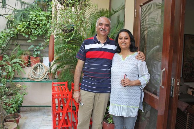 Private Market Tour and Cooking Lesson in a Local New Delhi Home - Dietary Accommodations