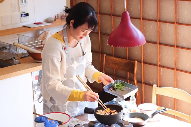Private Market Tour & Japanese Cooking Lesson With a Local in Her Beautiful Home - Selecting the Best Ingredients