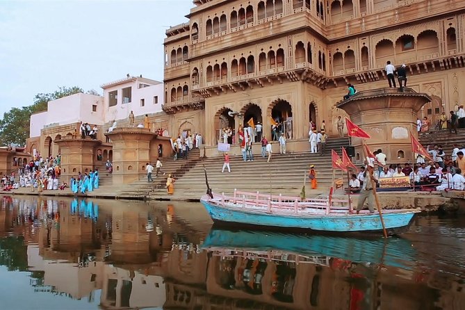Private Mathura Vrindavan Tour From Delhi - Meeting and Pickup
