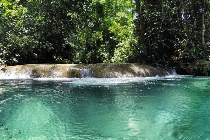 Private Mayfields Falls Experience With Transportation - Transportation and Pickup Details