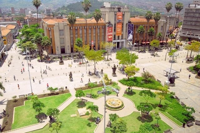 Private Medellin City Tour - Experience Medellins Culture