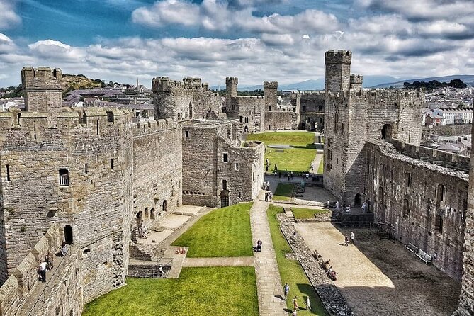 Private Medieval 4 Castles Of Wales Tour - Discovering Medieval Marvels