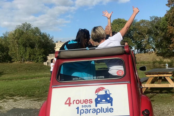 Private Médoc 4.5 Hours Wine Tour in a Citroën 2CV From Bordeaux - Pricing and Cancellation Policy