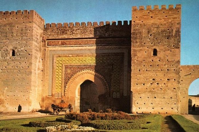Private Meknes Volubilis -Mouly Idriss Day Trip From Fez - Exploring Volubilis