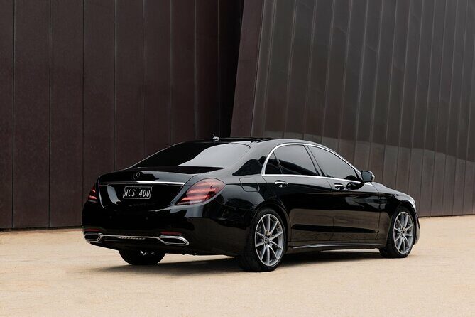 Private Melbourne Airport Transfers To City (Sedan, SUV, or Van) - Key Points