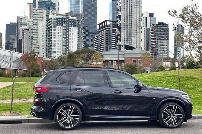Private Melbourne Airport Transfers To City (Sedan, SUV, or Van) - The Vehicle Options and Why They Matter