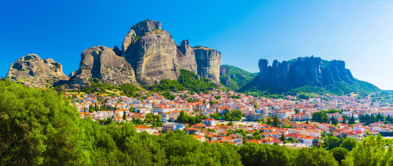 Private Meteora Monasteries Tour From Thessaloniki! - Dress Code
