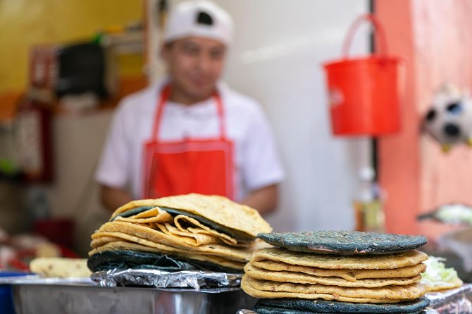 Private Mexico City Walking Tour With a Local: Roma & Condesa 100% Personalized - Neighborhoods and Local Insights