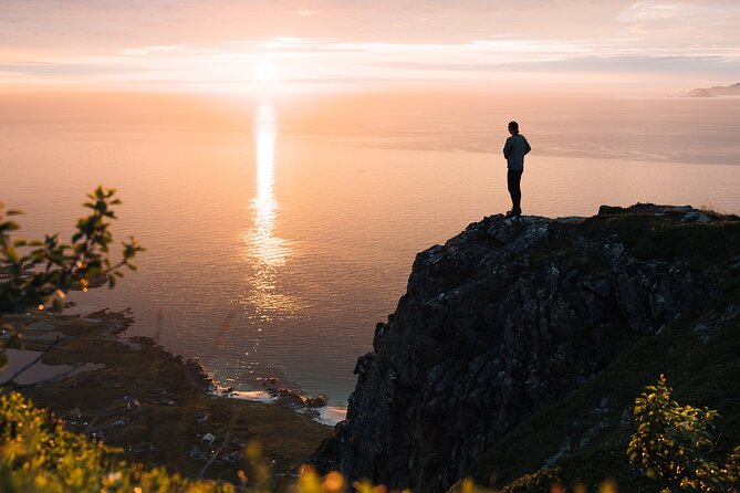 Private Midnight Tour To Gimsøya - Comfortable Minibus Transportation