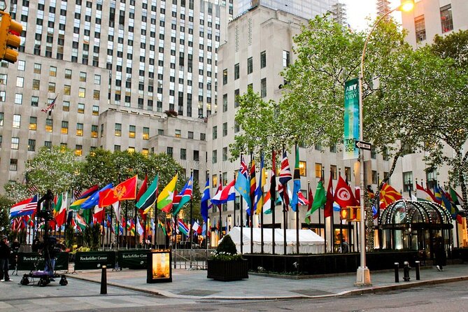 Private Midtown Times Square Walking Tour - Exploring Famous Attractions