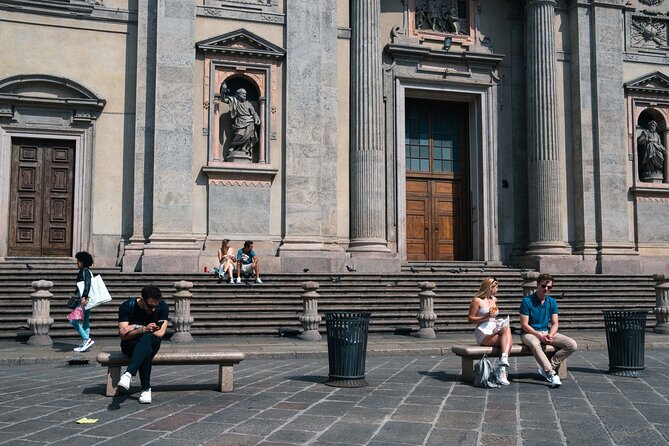 Private Milan Street Photography Walking Tour With an Artist - Guides Perspective