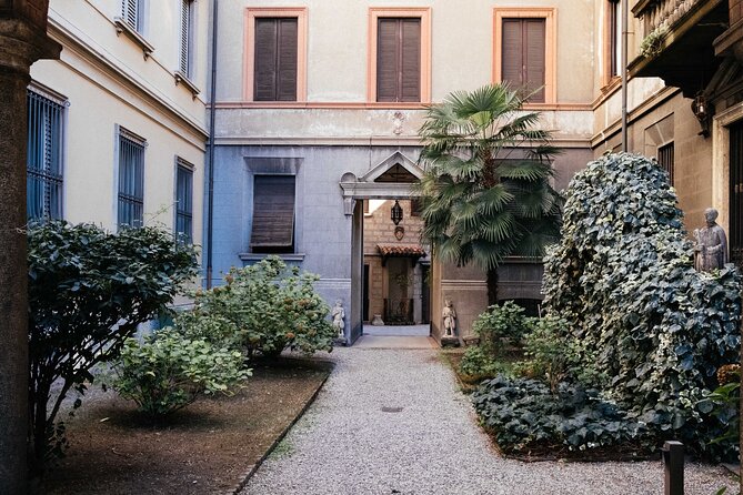 Private Milan Street Photography Walking Tour With an Artist - Booking and Contact Information