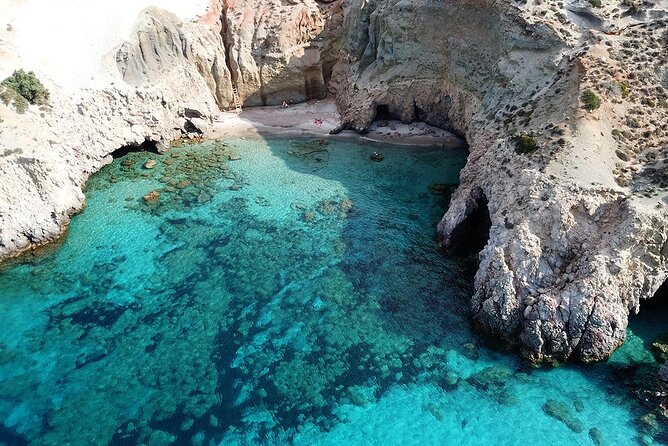 Private Milos Tour Islands of Colours- Luxury Boat Rental - Inclusions and Amenities