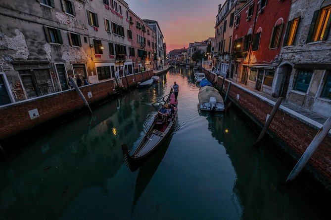 Private Mini Venice Photo Walk 2 Hours - Customer Reviews and Experiences