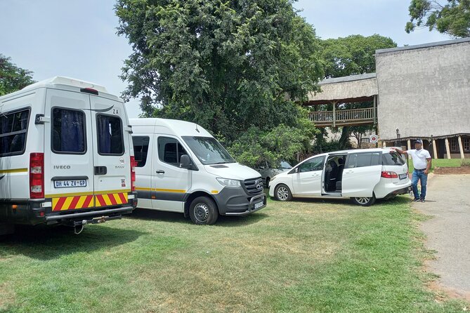 Private Minivan Shuttle: Johannesburg International Airport (JNB) - Complimentary Meet-and-Greet