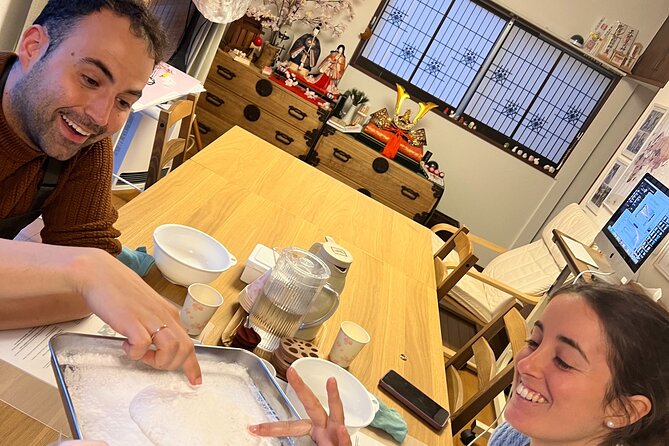 Private Mochi Sweets Making Class Near Shibuya Area - Pricing and Group Size