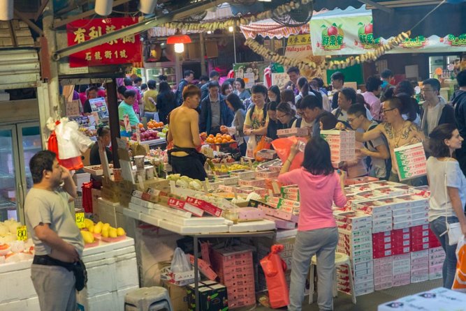 Private Mongkok City Night Tour in Hong Kong - Vibrant Street Markets