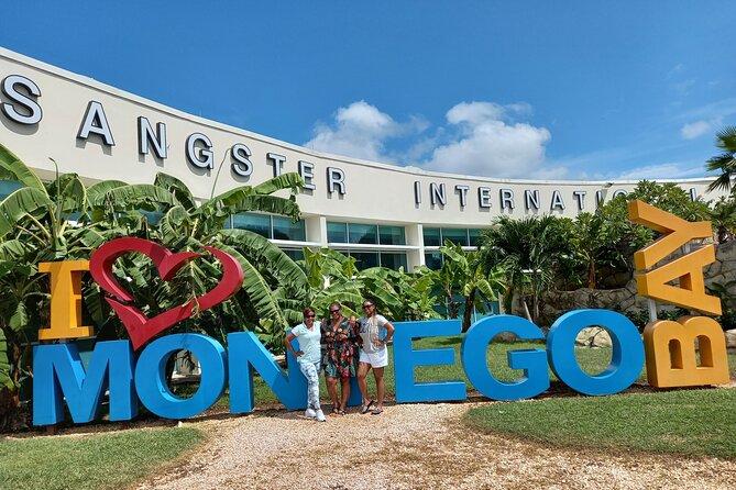 Private Montego Bay Airport Transfer To Hotels in Montego Bay - Included Amenities