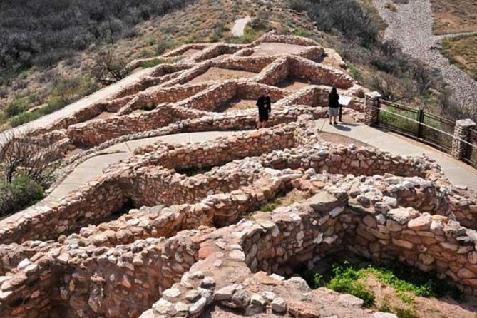 Private Montezuma Castle - Tuzigoot National Mont. in Luxury Car - Montezuma Castle National Monument
