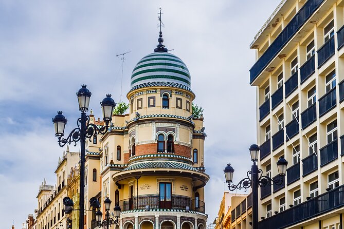 Private Monumental Walking Tour in Seville - Highlights of the Walking Tour
