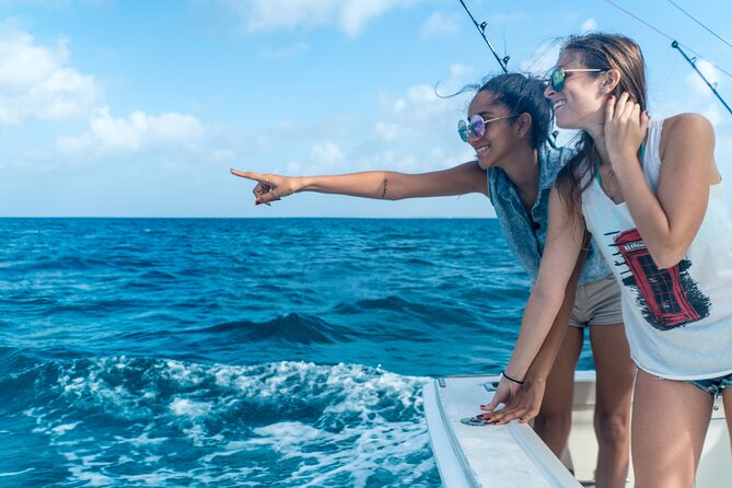Private Morning Fishing Charter in Aruba - Meeting and Pickup
