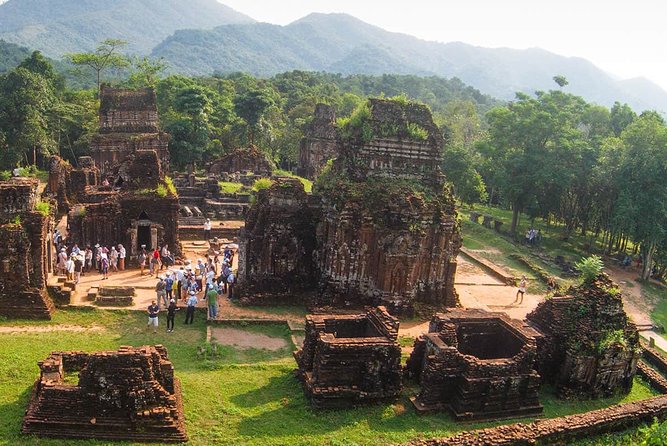 Private Morning My Son Sanctuary Trip From Hoi An/Da Nang W Local - Traditional Vietnamese Cuisine