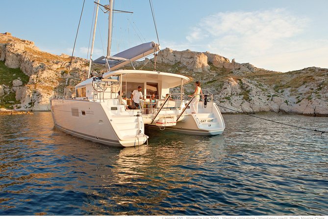 Private Morning Tour Lagoon 400-380 Sailing in Santorini ,Lunch, Drink, Transfer - Itinerary and Schedule