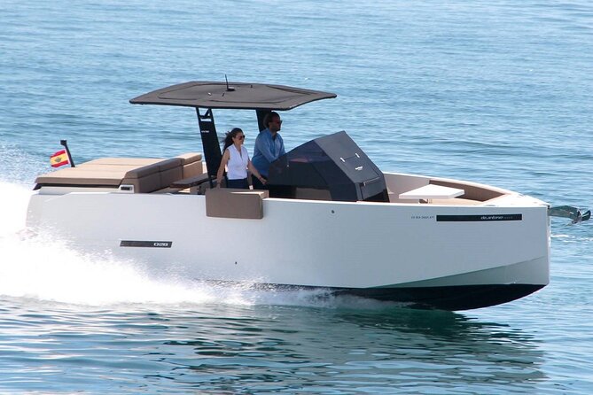 Private Motor Yacht Tour at Coast of Barcelona - Meeting and End Points