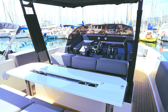 Private Motor Yacht Tour at Coast of Barcelona - Booking Process