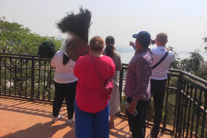 Private Mumbai Sightseeing Tour(Travellers Choice Award Winner) - Tour Reviews and Recognition