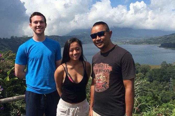 Private Munduk Waterfalls Trekking Tour - Itinerary Highlights
