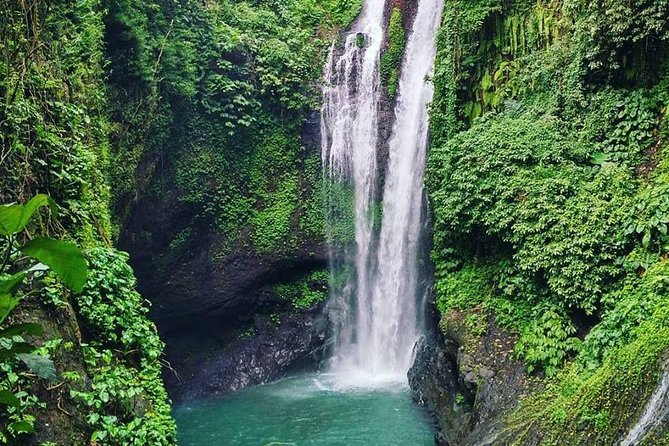 Private Munduk Waterfalls Trekking Tour - Important Information