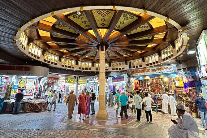 Private Muscat City Tour - Full Day - Meeting and Pickup Details