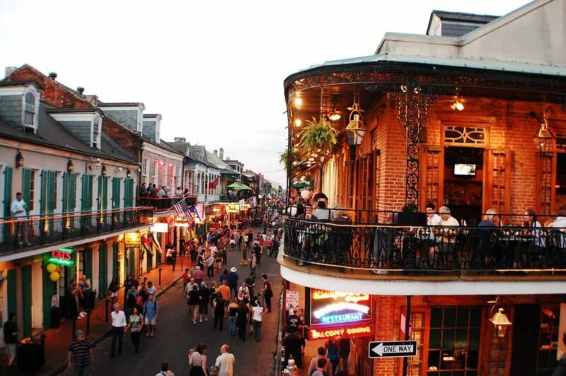 Private New Orleans Panoramic: With Drink and Souvenir - Who Will Benefit Most from This Tour?