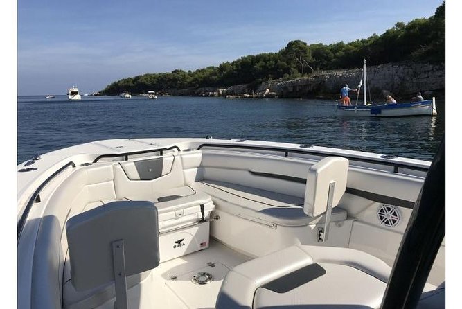 Private New Powerboat Including Elysian Beach Resort. Full & Half Day USVI - Tour Options