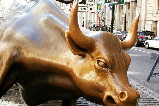 Private New York City Historic Downtown and Wall Street Walking Tour Including 911 Memorial - Honoring 9/11 Memorial