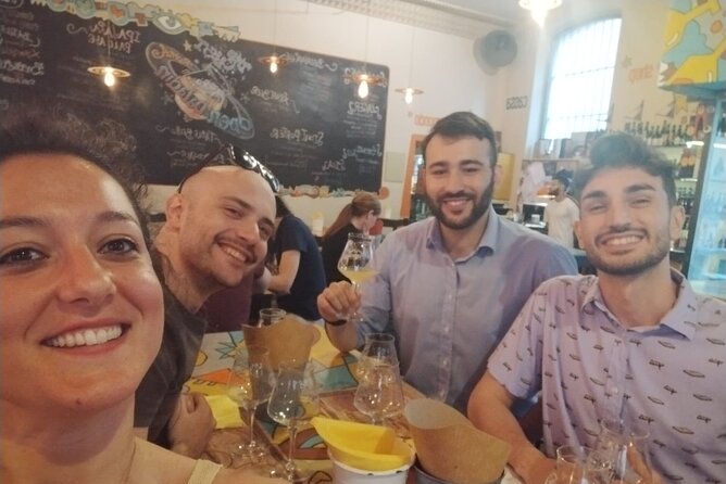 Private Night Craft Beer Walking Tour - Romes Craft Beer Scene