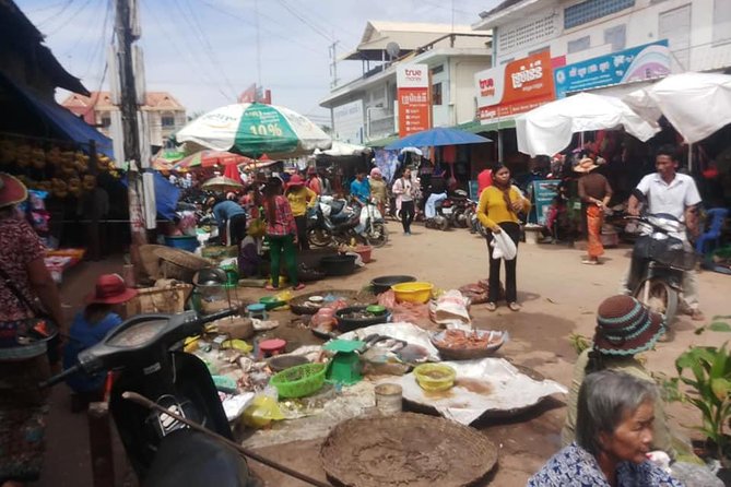 Private Night Food Tour In Siem Reap - Private Guide Experience