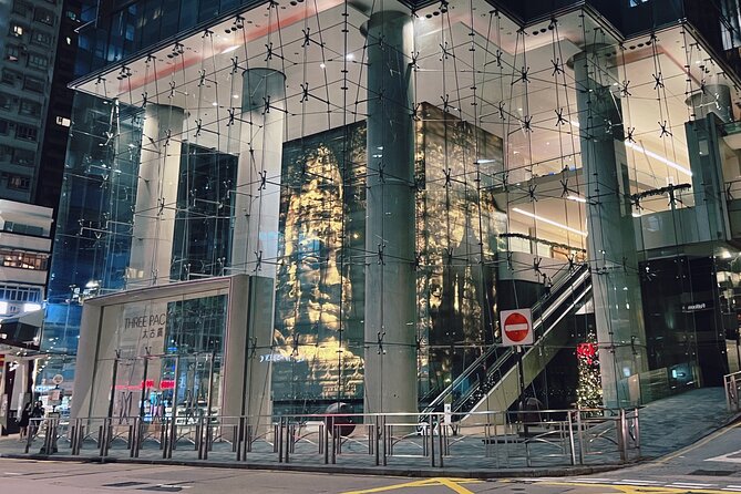 Private Night Tales and Food Odyssey in Hong Kongs Wanchai - Included Features