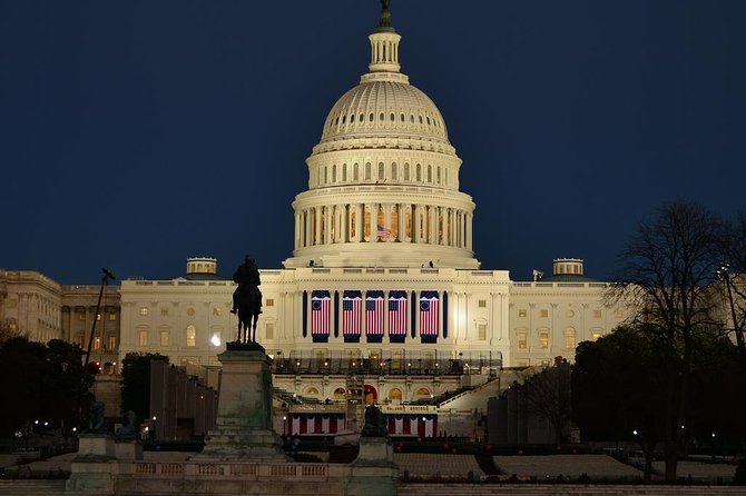 Private Night-Time Monuments Tour of DC With Hotel Pick-Up - Included Features