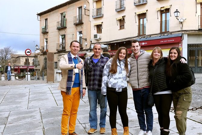 Private Night Tour on Foot Through the Historic Center of Toledo - Highlights and Inclusions