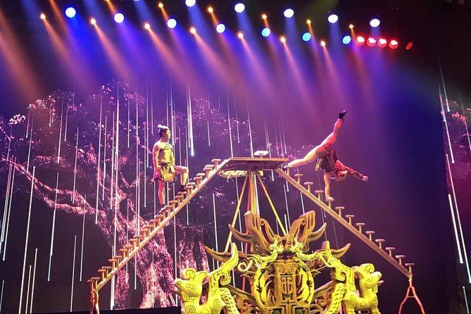 Private Nightlife Trip to See Wonderful Acrobatic Show Enjoy Delicious Barbecue Buffet Dinner - Family-Friendly Features