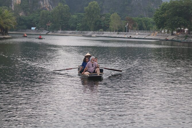 Private Ninh Binh - Mua Cave - Trang An - Bich Dong Full Day Tour - Authentic Local Cuisine