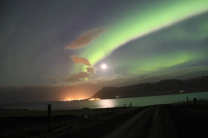 Private Northern Lights Tour From Reykjavik - Highlights of the Tour