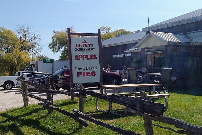 Private Nottawasaga Bluffs Caves Hiking Tour,Collingwood/Creemore - Guide and Equipment Provided
