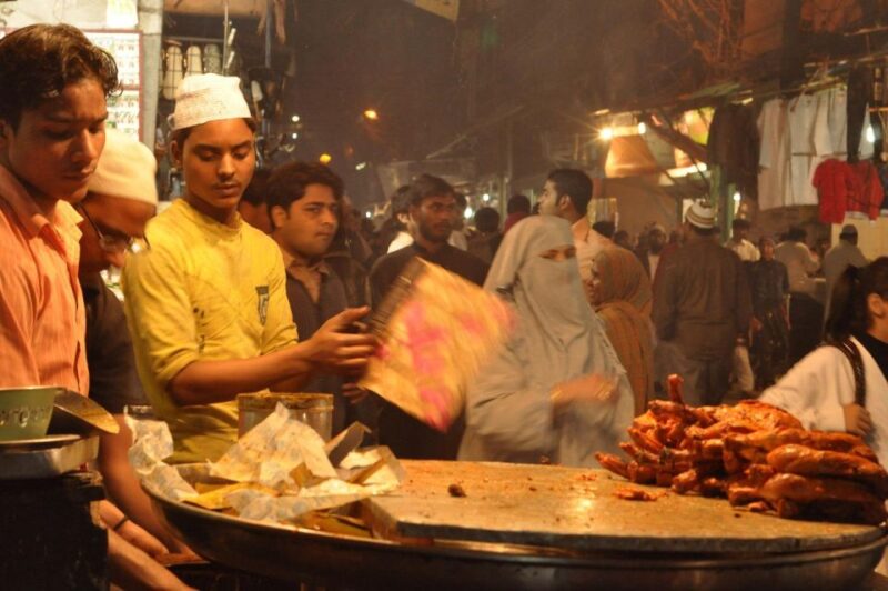 Private Old Delhi Traditional Street Food Tour - Itinerary Details