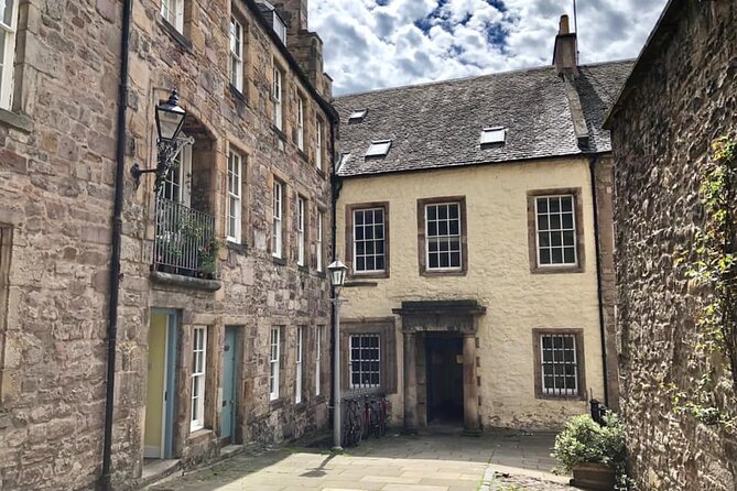 Private Old Edinburgh Private Walking Tour - Pricing and Value Proposition