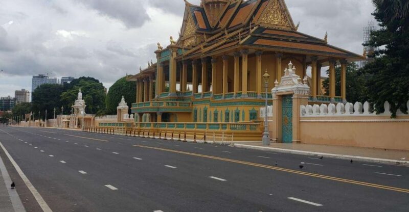 Private One Day Tour in Phnom Penh Capital City - Pickup and Transportation