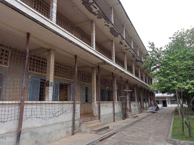 Private One Day Tour in Phnom Penh Capital City - Important Information